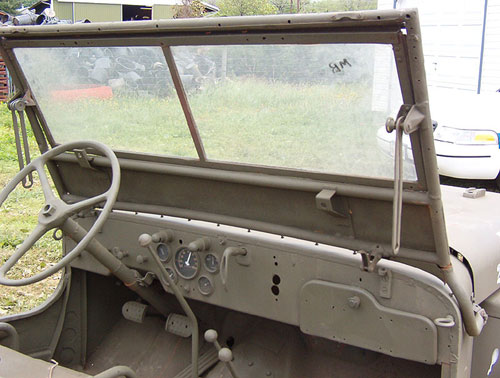 1942_jeep_dashboard.jpg